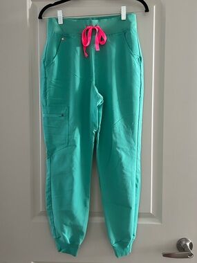 FIGS Zamora Jogger Scrub Pants – Teal Green – Small Petite